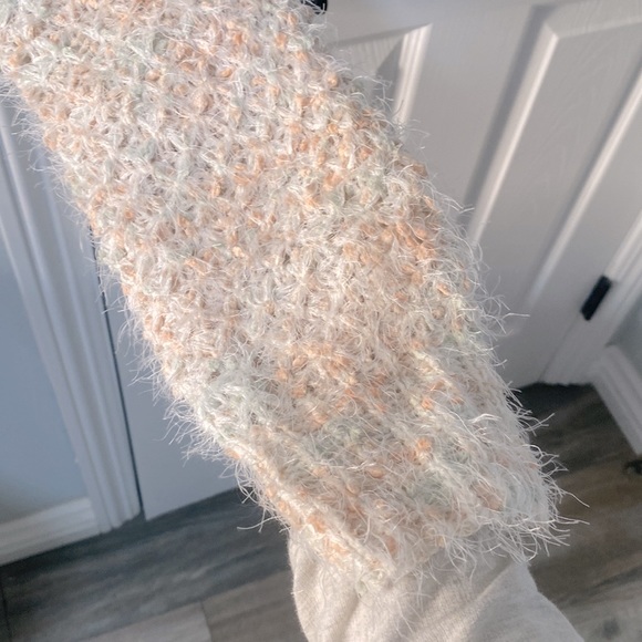 Knit sweater - Picture 4 of 7